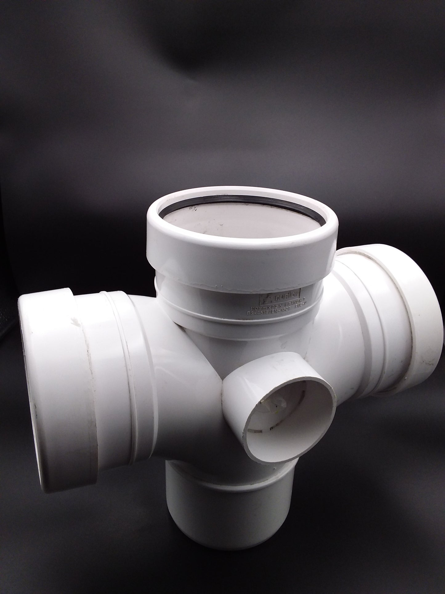 110mm white triple socket double branch plumbing.