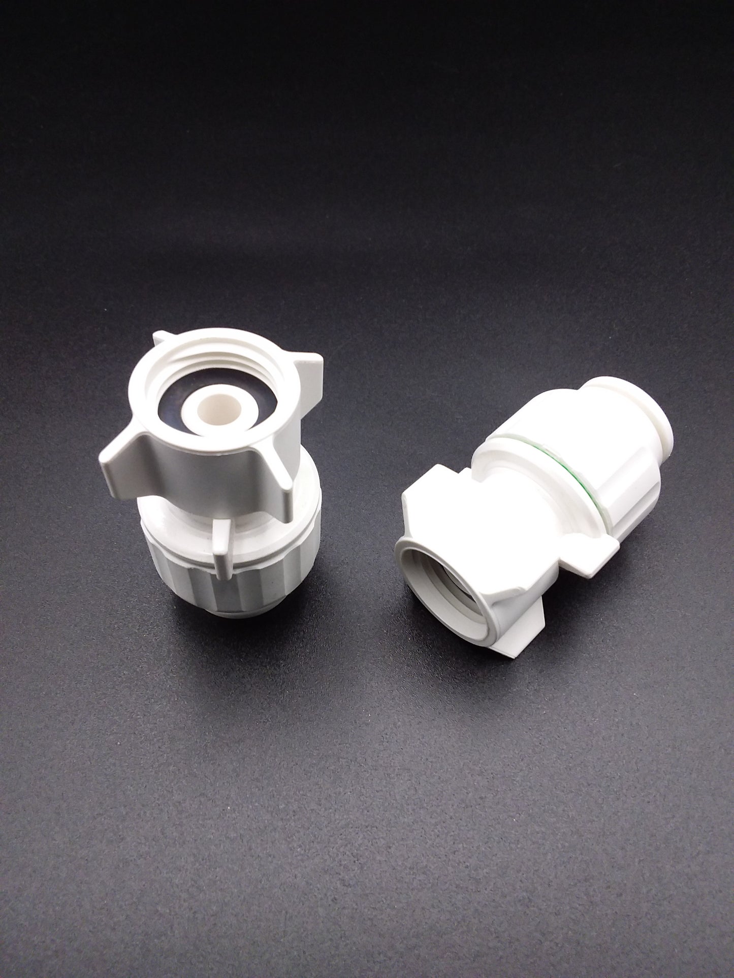 15mm x 1/2" p/f Tap connector