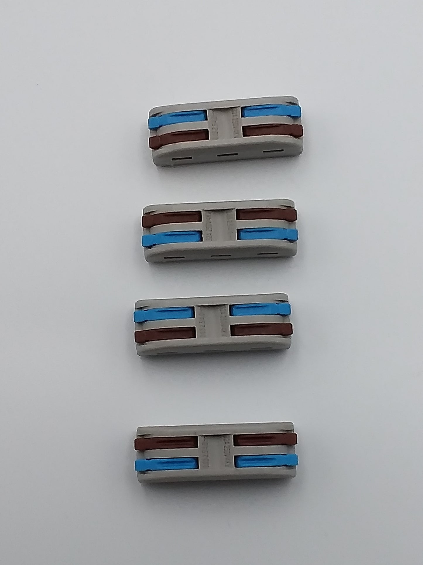 2 Port cable connector qty1