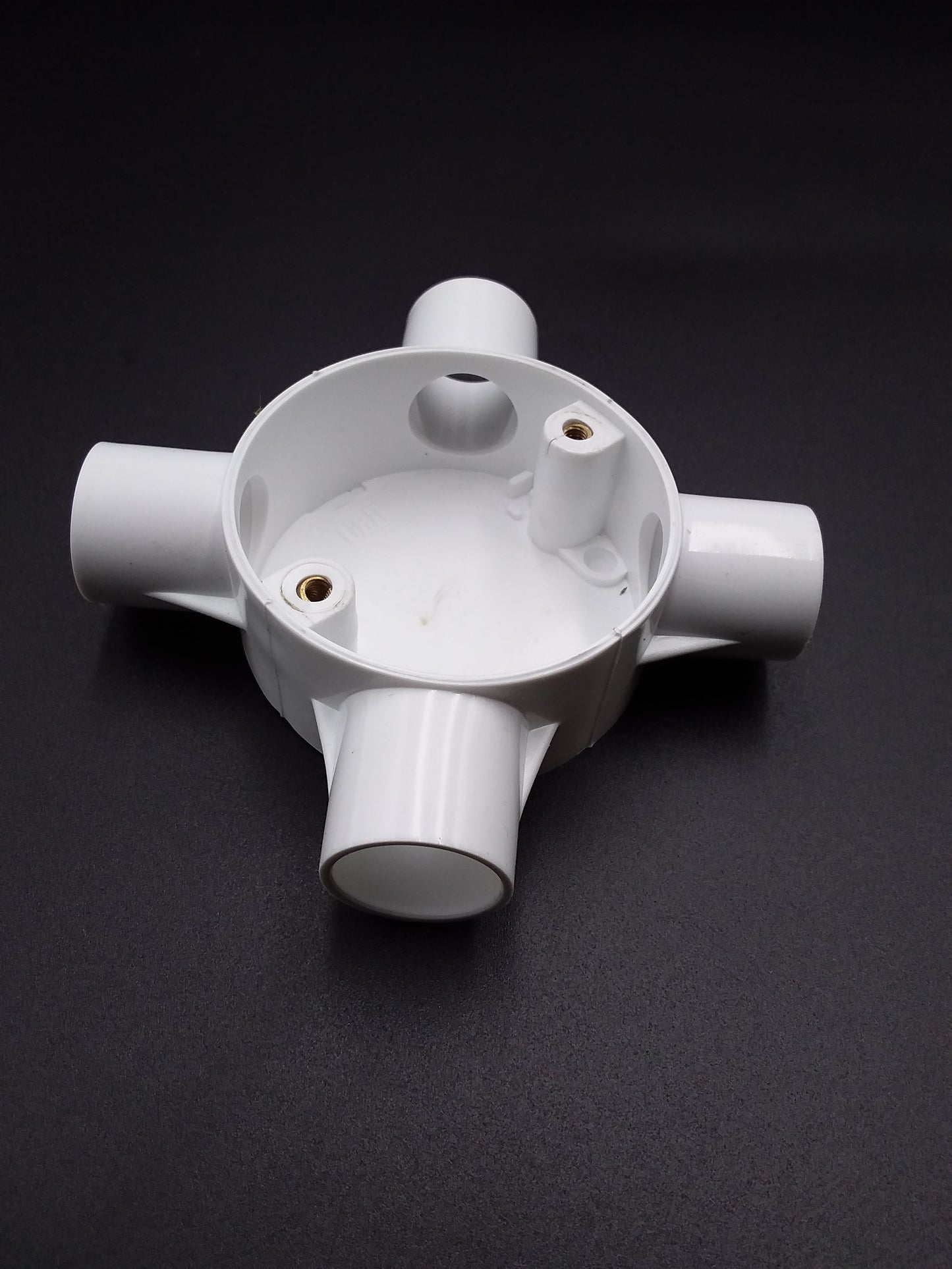 20mm Conduit 4way box white