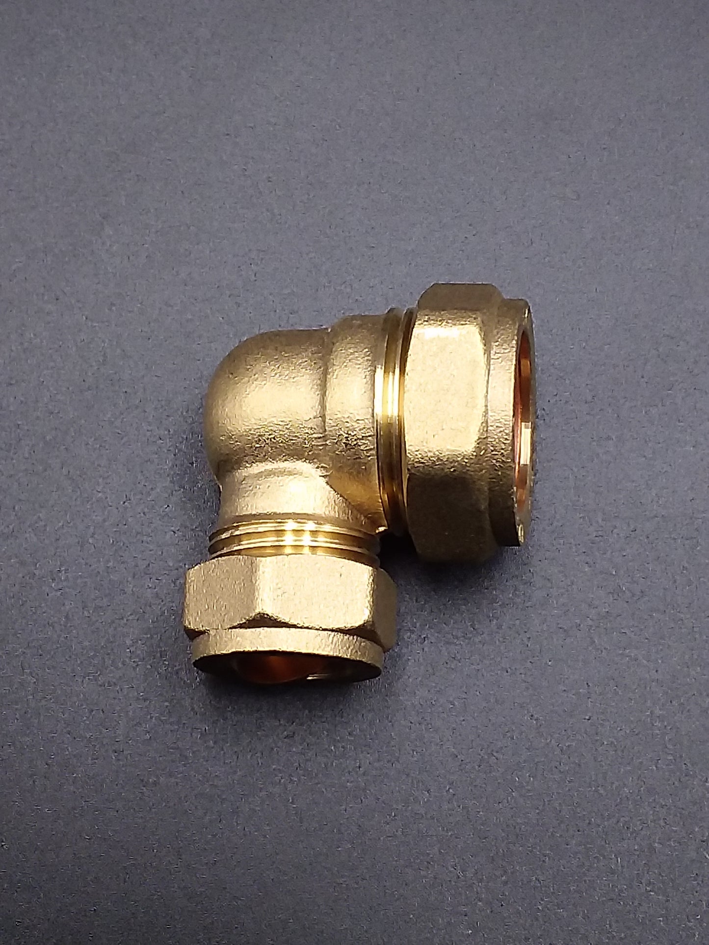 22 x 15mm Compresssion elbow qty1