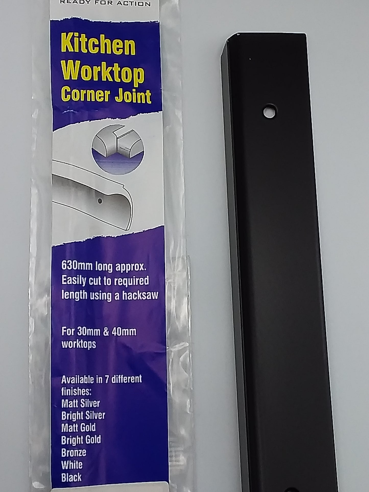 30mm Worktop corner joint black