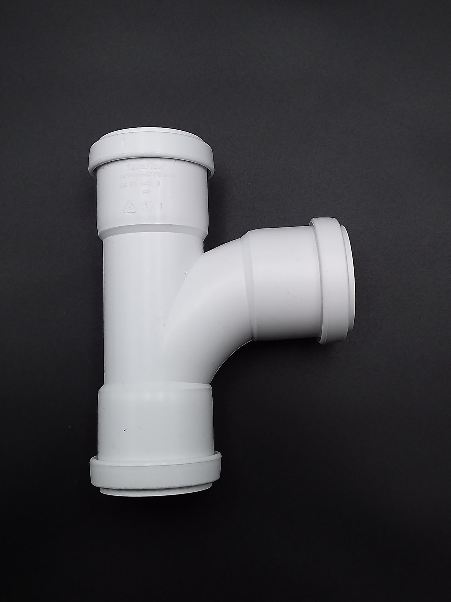 40mm p/f equal tee white qty1