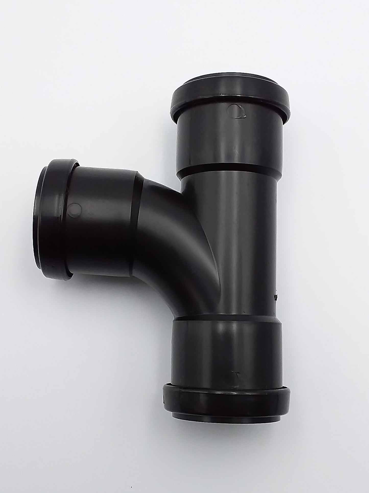 32mm p/f equal tee black qty1