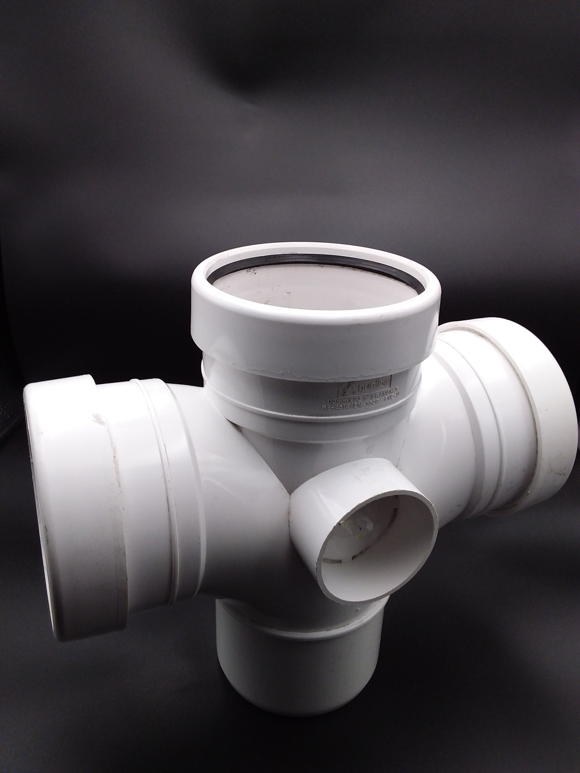 110mm white triple socket double branch plumbing.