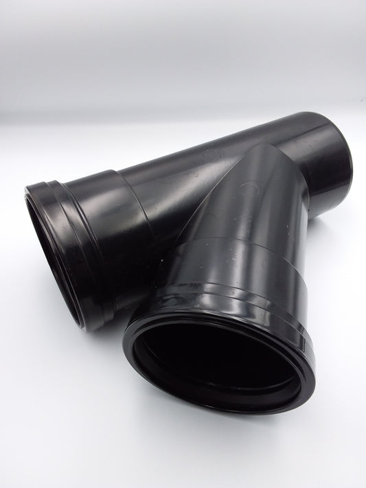 A black 110mm double socket 45deg push fit tee plumbing fitting.