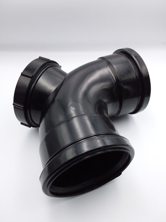 Black push fit access bend for plumbing, showing a 90-degree angle connection.