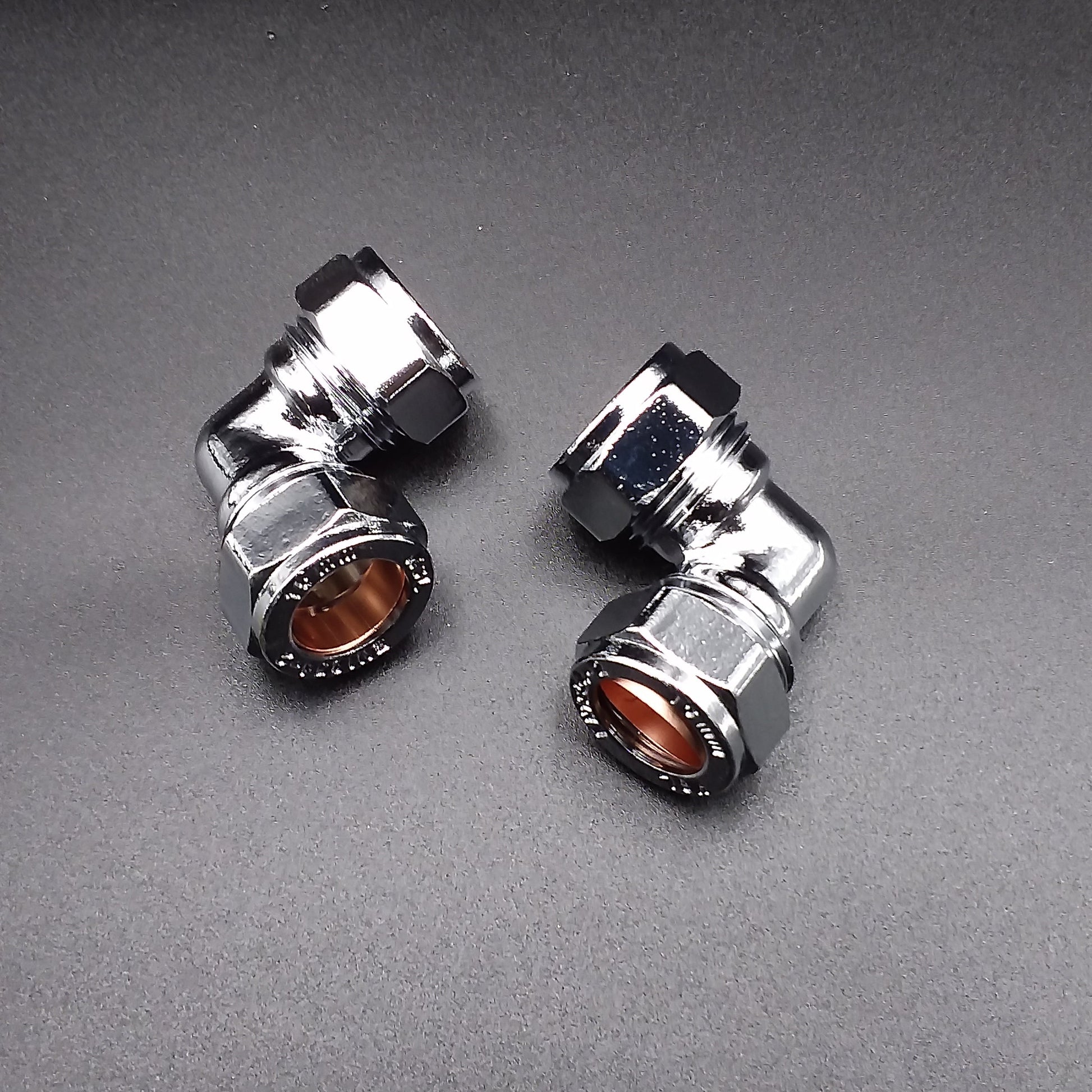 15mm Chrome elbow pipes with compression fittings.
