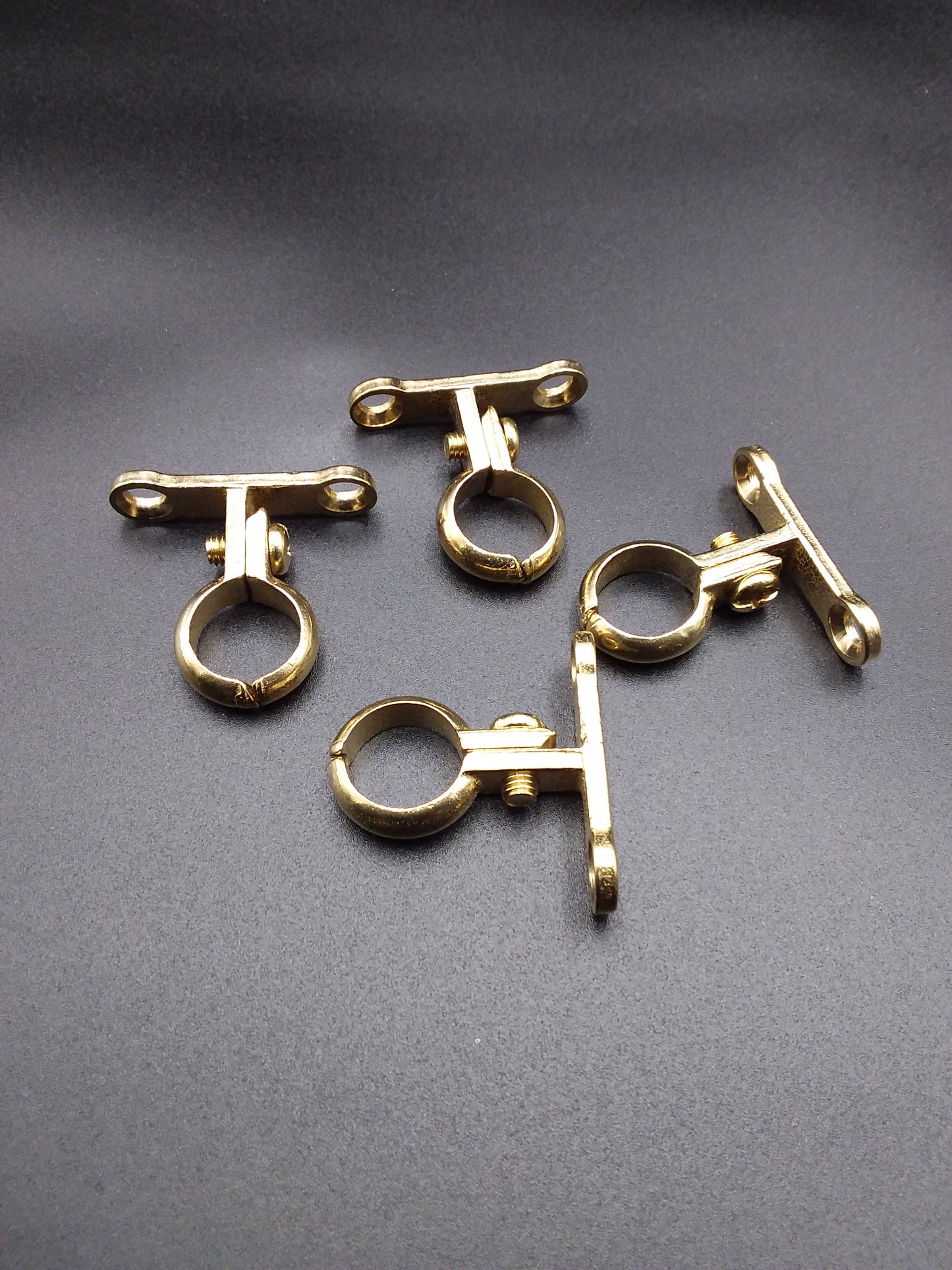 15mm Cast clip brass qty1