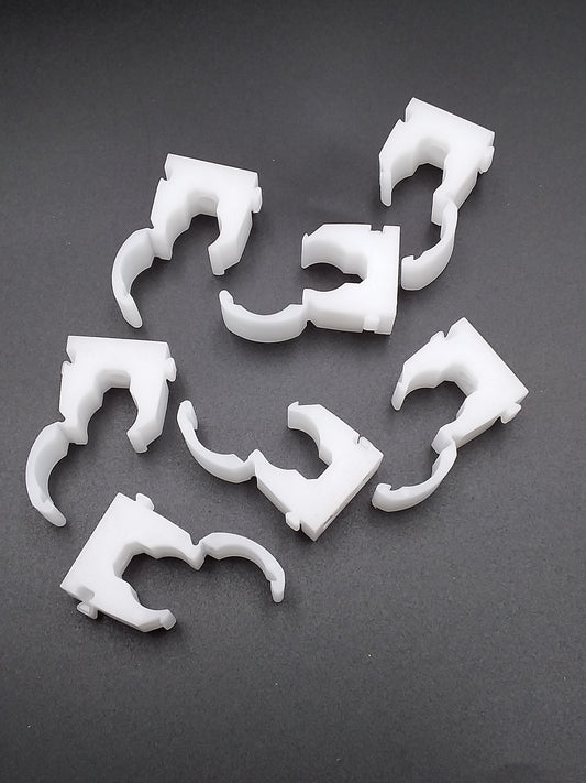 22mm Single hinged clip qty1