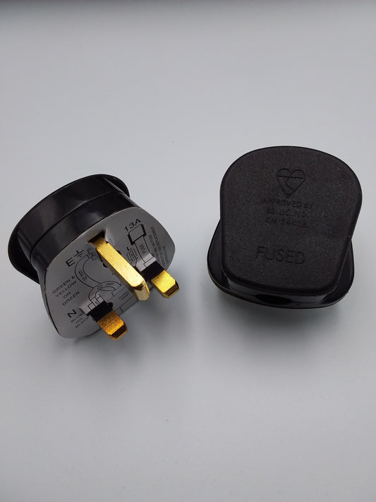 13Amp Plug top black qty1