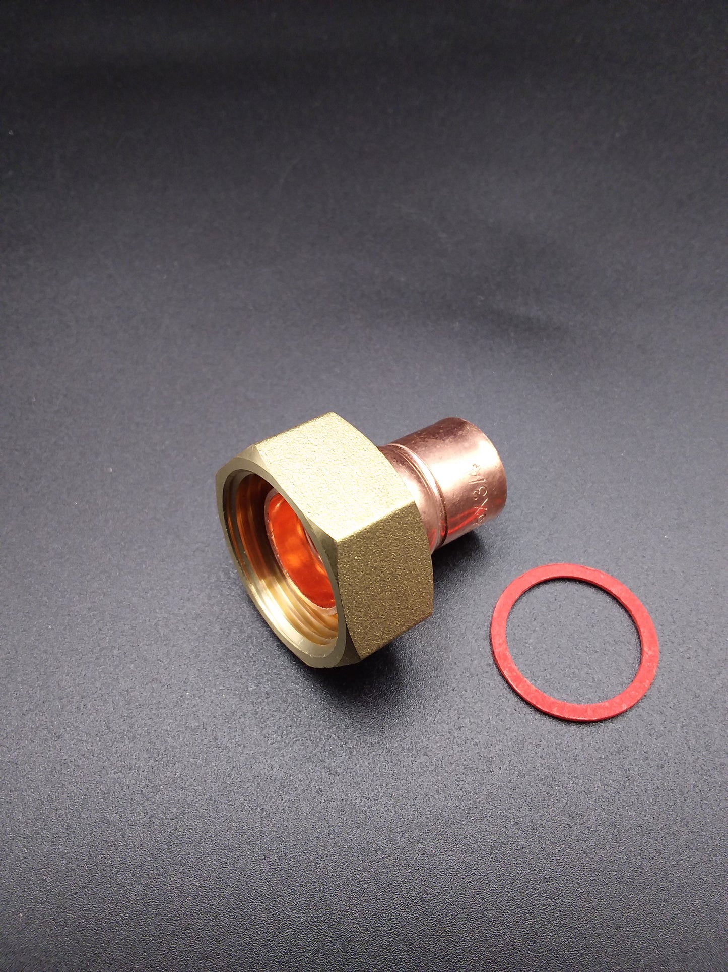 15mm x 3/4" E/F tap conn str
