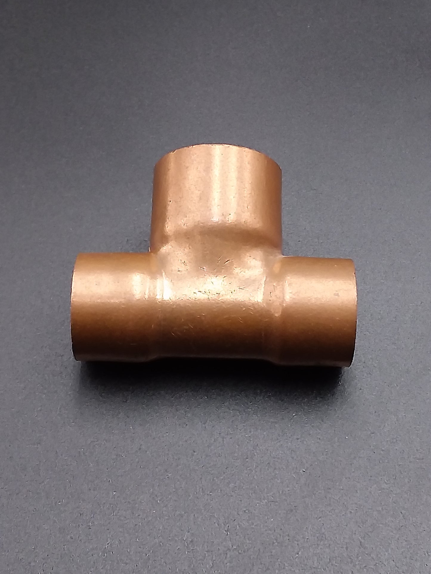 22 x 22 x 28mm End feed tee qty1