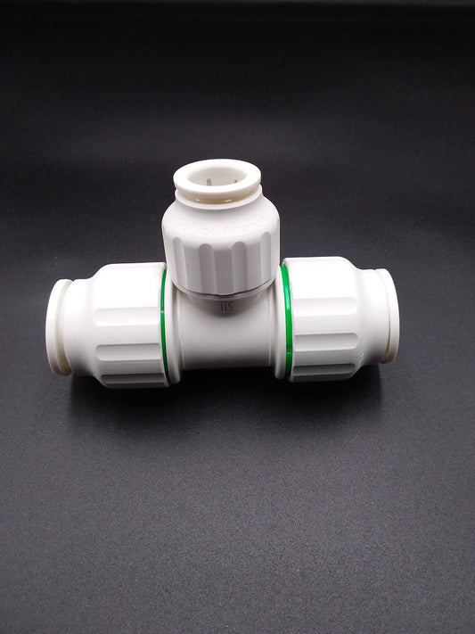 22 x 22 x 15mm p/f tee white