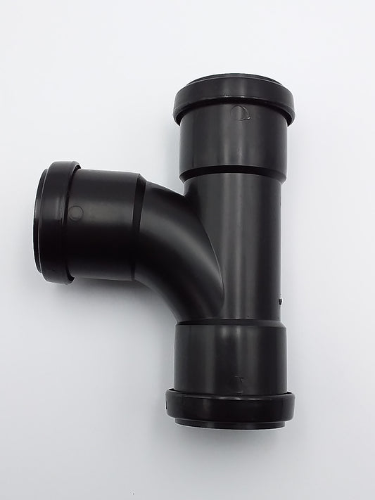 40mm p/f equal tee black qty1