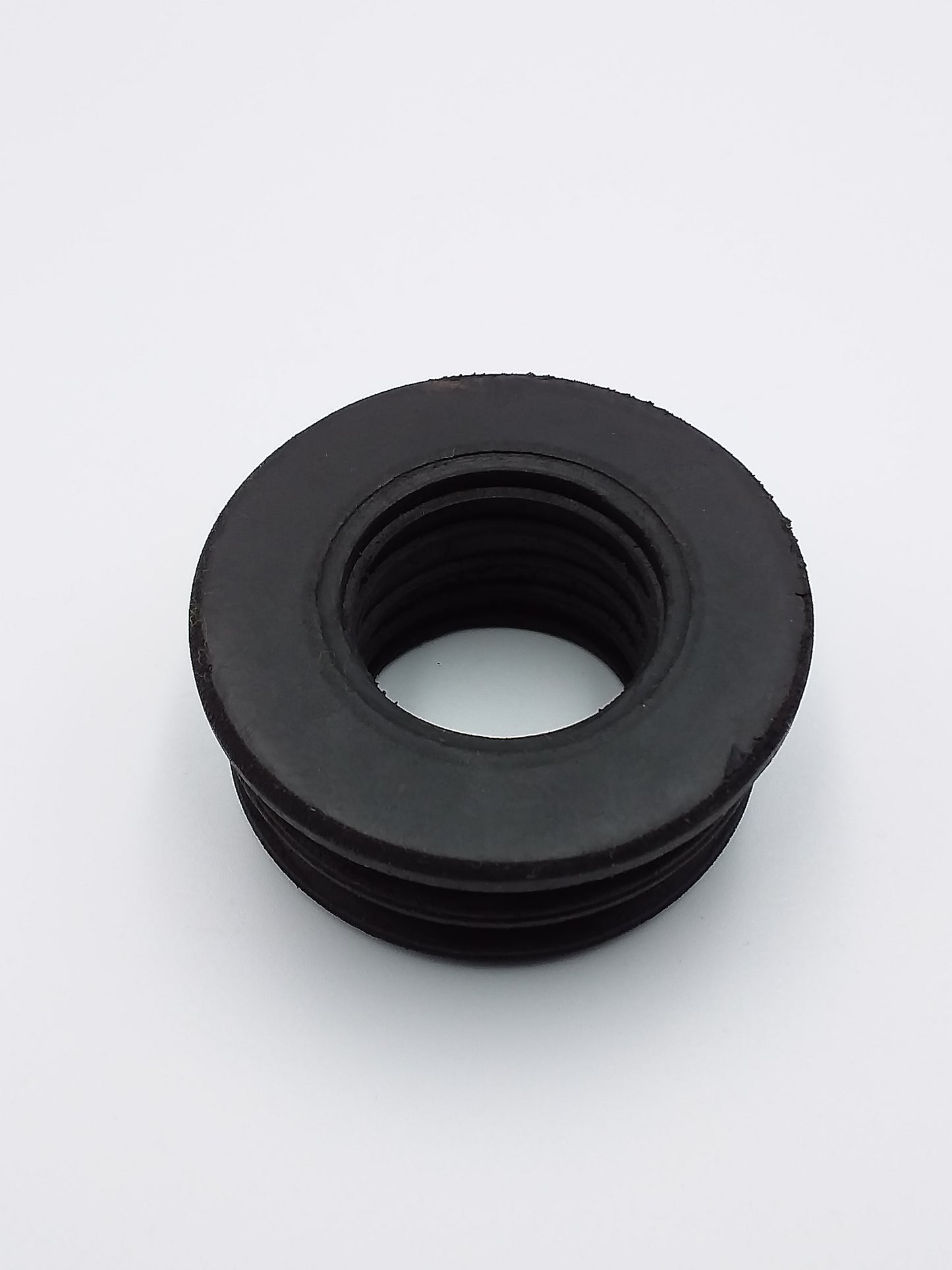 32mm Boss adapter black