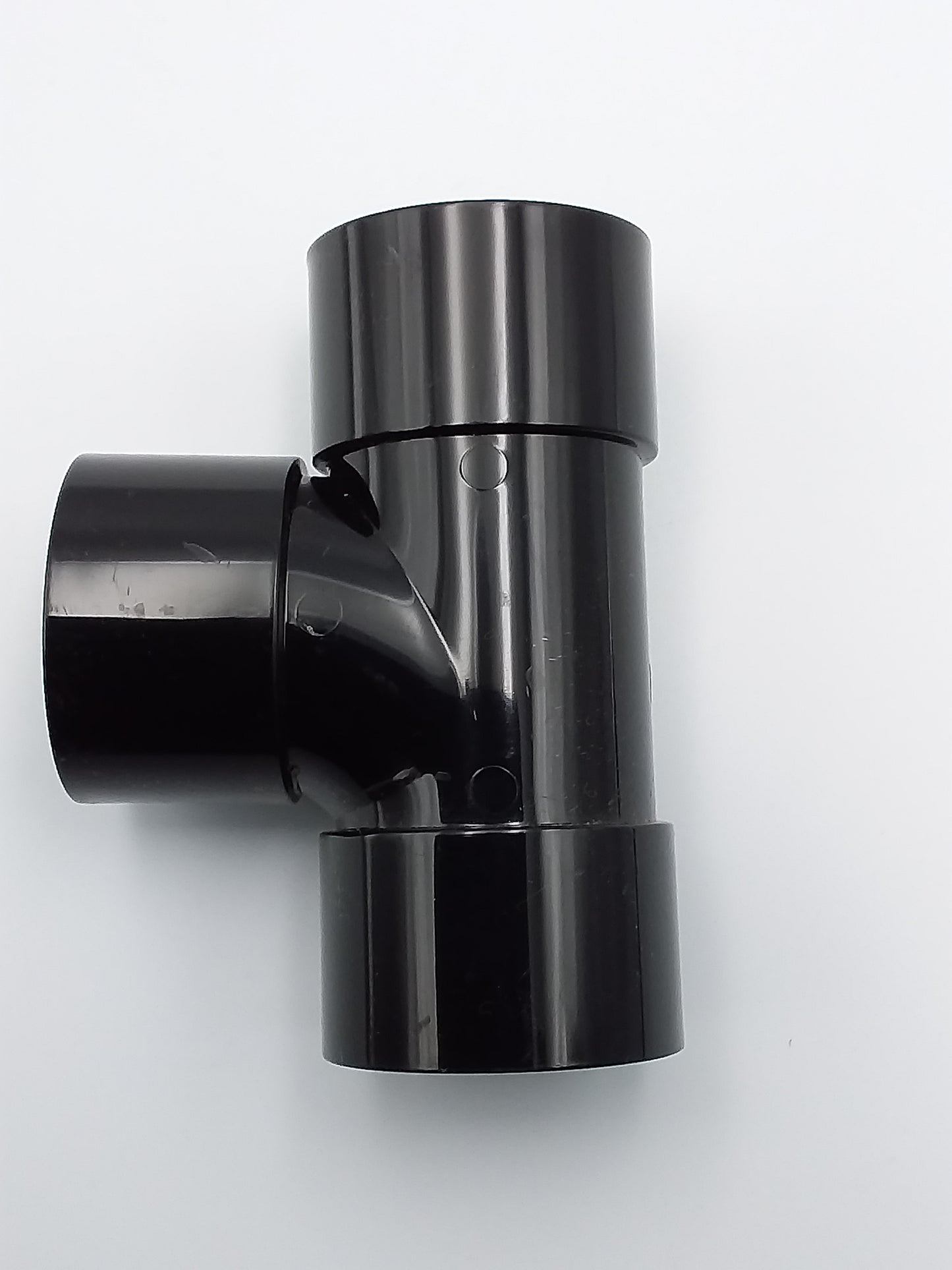 32mm s/w equal tee black qty1