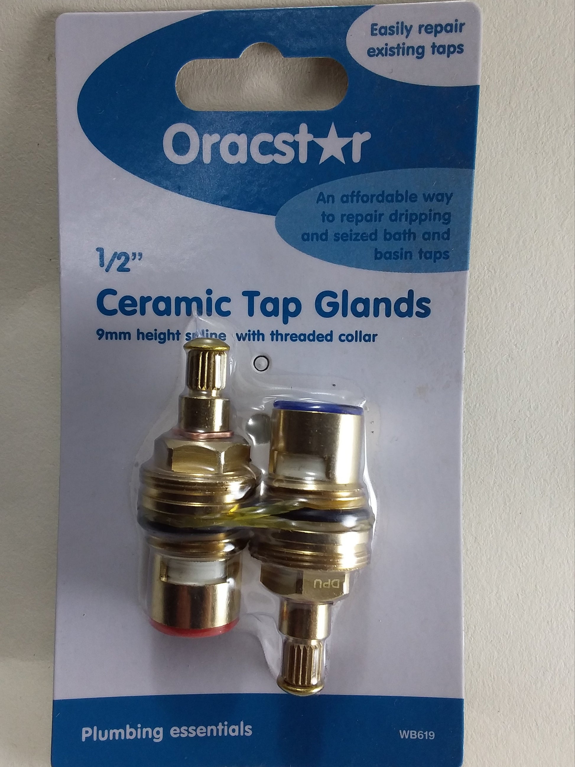 Pack of 2 ceramic tap glands by Oracstar, with a 9mm height spline, displayed on its packaging.
