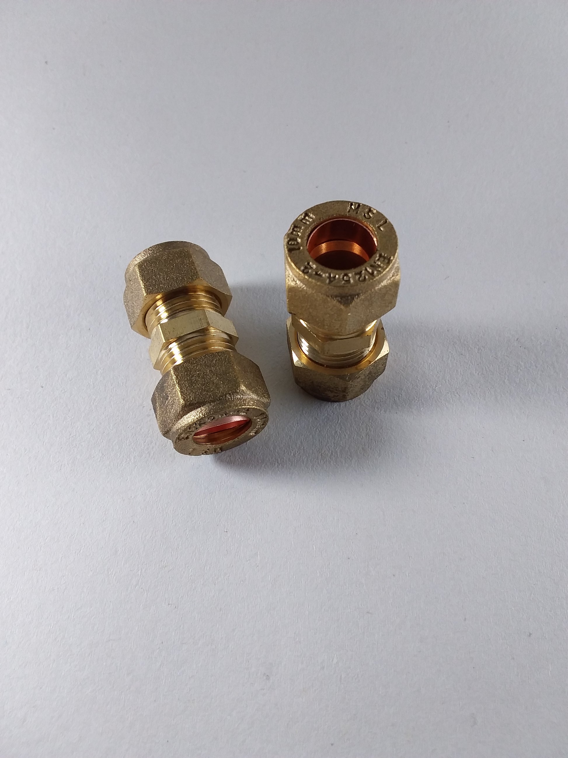 Brass compression coupling