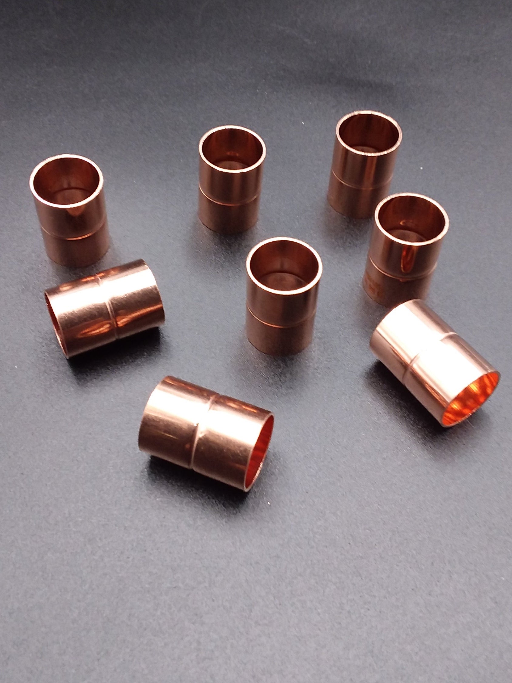 Copper endfeed pipe connectors.