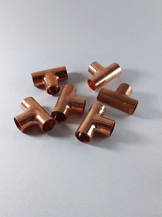 End feed copper equal tee.