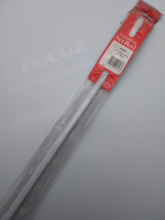 metal netting rod with plastic packaging.