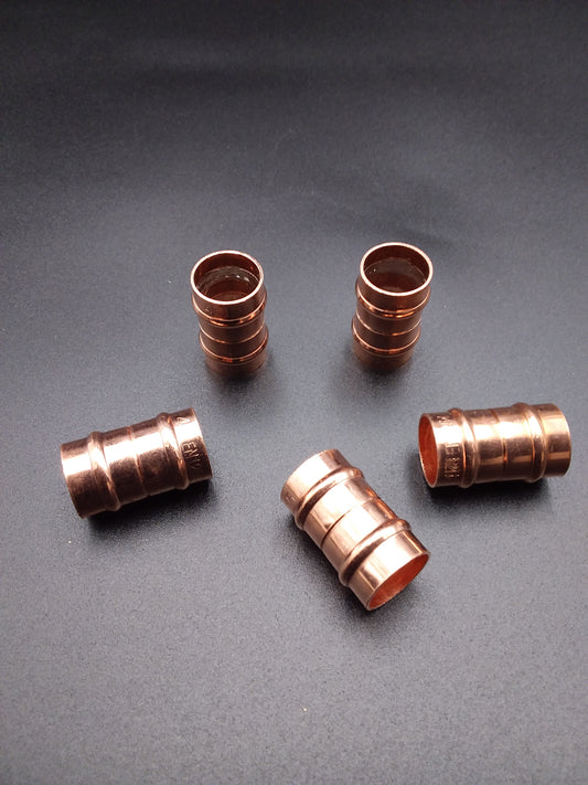 Copper solder ring couplings.