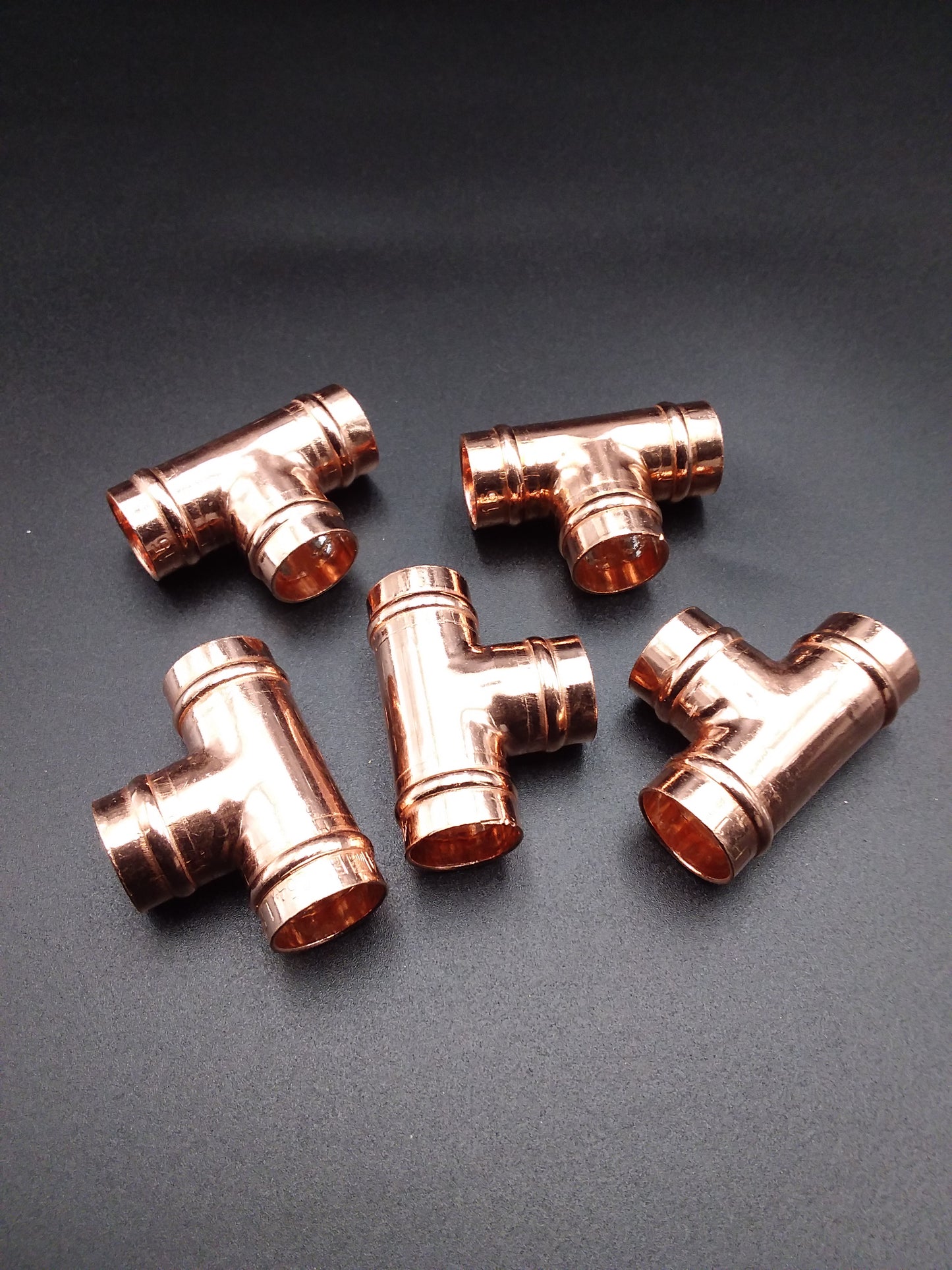 Copper solder ring equal tees.