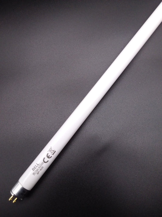 An image of a single 13W T5 tube light with cool white illumination.