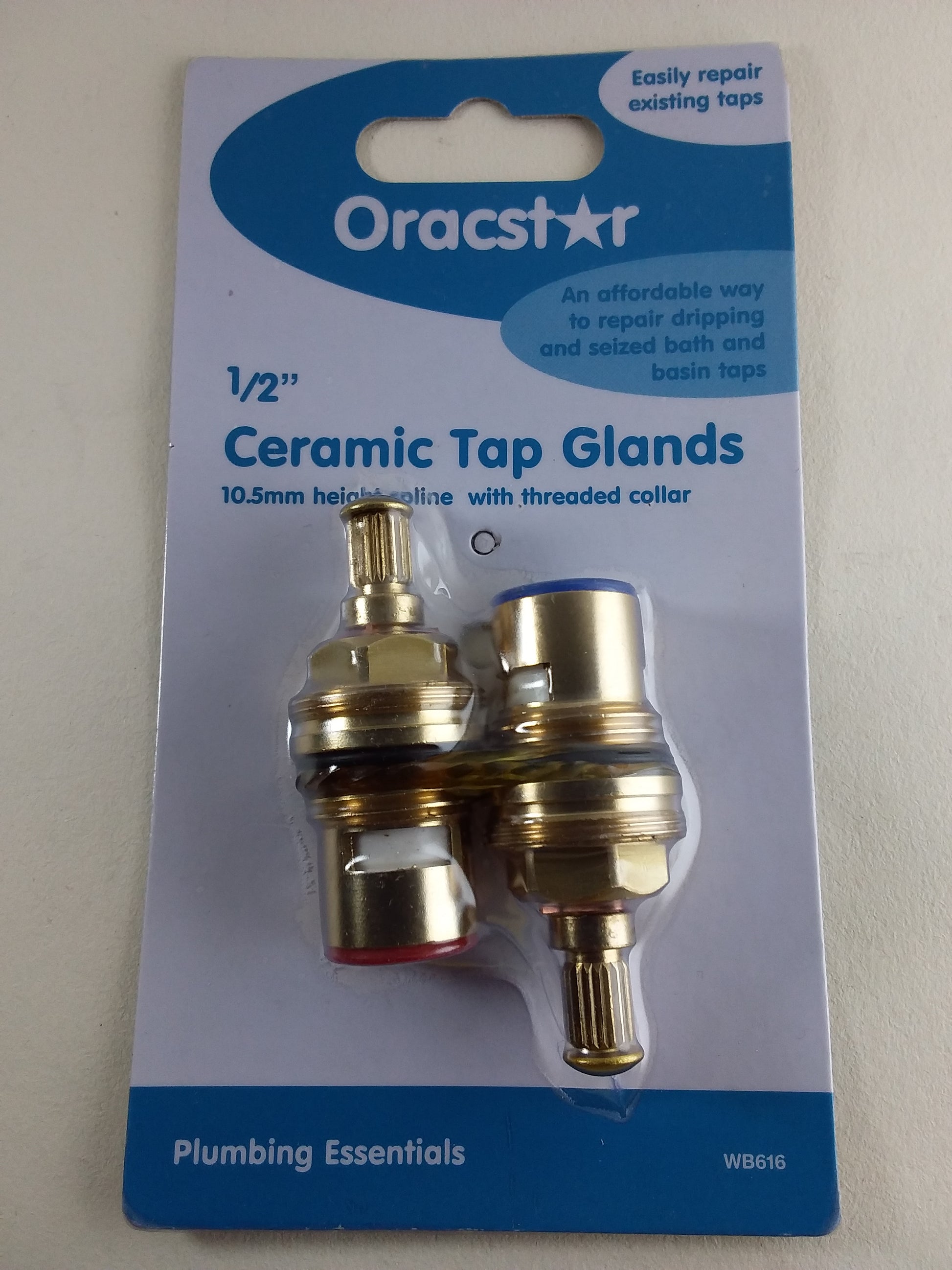 Packaging of Oracstar 1/2" Ceramic Tap Glands with threaded collar, displayed on a blue and white card with product information.
